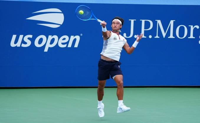 Yunchaokete Bu 2026 US Open, Day Four, USTA Billie Jean King National Tennis Center, New York, USA - 02 Sep 2026New York USTA Billie Jean King National T New York (NY) United States of America EDITORIAL USE ONLY No use with unauthorised audio, video, data, fixture lists, club league logos or live services. Online in-match use limited to 120 images, no video emulation. No use in betting, games or single club league player publications.  Copyright: xJavierxGarcia Shutterstockx 17124553cm