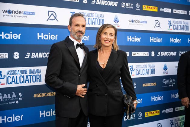 IPA88044344 - Umberto Calcagno and his wife—AIC 2026 Soccer Gala, at the Teatro alla Scala in Milan, Italy, on September 2, 2026.  Copyright: xRiccardoxSpadettoxDexPaulis IPAxSportx xx 88044344