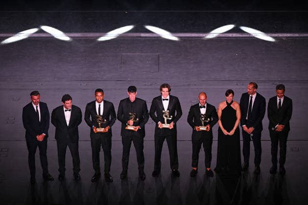 IPA88044407 - Manuel Akanji, Alessandro Bastoni, Federico Dimarco, and Marco Palestra are seen on stage during the AIC Gran Gala del Calcio on September 2, 2026, at La Scala theater in Milan, Italy  Copyright: xTizianoxBallabio IPAxSportx xx 88044407