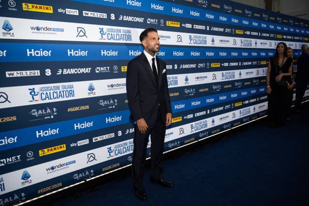 IPA88045538 - Cesc Fabregas - AIC 2026 Grand Soccer Gala, at the Teatro alla Scala in Milan, Italy, on September 2, 2026.  Copyright: xRiccardoxSpadettoxDexPaulis IPAxSportx xx 88045538