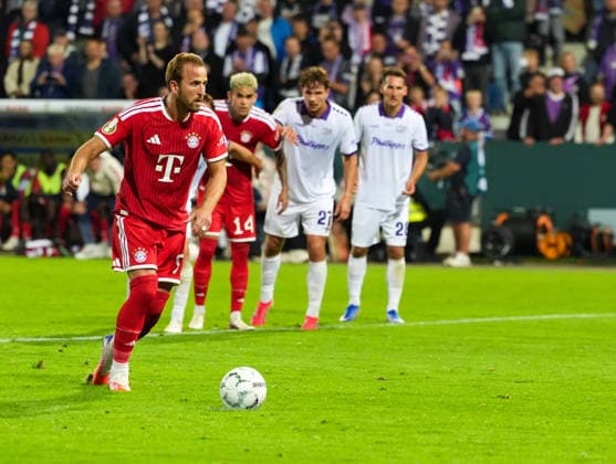 Harry Kane (FC Bayern Muenchen, 9) trifft per Elfmeter. GER, VfL Osnabrück vs FC Bayern München, DFB-Pokal, 1. Runde, Saison 2026-27, Bremer Brücke, Osnabrück, 02.09.2026 DFL REGULATIONS PROHIBIT ANY USE OF PHOTOGRAPHS AS IMAGE SEQUENCES AND OR QUASI-VIDEO Foto: HMB Media Scott W. Coleman Osnabrück Bremer Brücke Niedersachsen GER Copyright: xScottxW.xColemanx