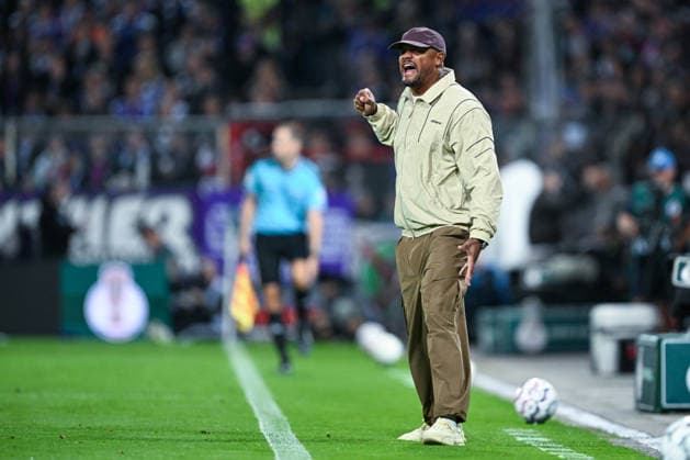 DFB Cup 26-27: VfL Osnabrück vs. FC Bayern Munich on September 2, 2026, at Bremer Brücke in Osnabrück. Coach Vincent Kompany of Bayern Munich shouts instructions. MT