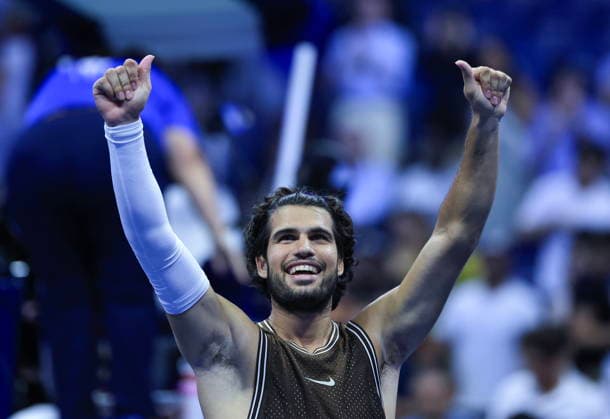 US Open tennis tournament - Day 4 Carlos Alcaraz of Spain celebrates his victory over Jaime Faria of Portugal during their Men s Singles second round match at the US Open Tennis Championships in Flushing Meadows, New York, USA, 02 September 2026. FLUSHING MEADOWS NEW YORK United States  Copyright: xCRISTOBALxHERRERA-ULASHKEVICHx