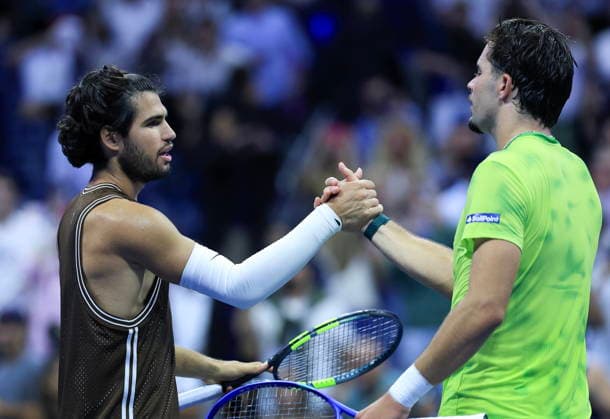 US Open tennis tournament - Day 4 Carlos Alcaraz (L) of Spain greets Jaime Faria (R) of Portugal after winning their Men s Singles second round match at the US Open Tennis Championships in Flushing Meadows, New York, USA, 02 September 2026. FLUSHING MEADOWS NEW YORK United States  Copyright: xCRISTOBALxHERRERA-ULASHKEVICHx