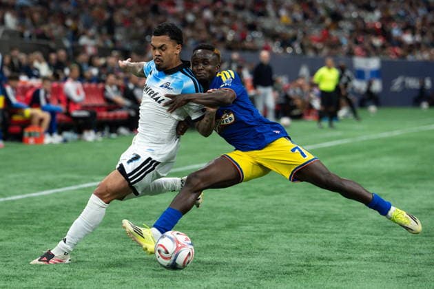 September 2, 2026, Vancouver, Bc, CANADA: CF Montreal s Dani Pereira, left, and Vancouver Whitecaps Cheick Sabaly vie for the ball during first half Canadian Championship semifinal soccer action in Vancouver on Wednesday, September 2, 2026. Canada News - September 2, 2026  - ZUMAc35_ 20260902_zaf_c35_127 Copyright: xEthanxCairnsx