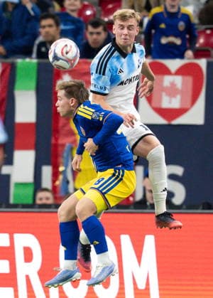 September 2, 2026, Vancouver, Bc, CANADA: Vancouver Whitecaps Tate Johnson, left and CF Montreal s Hennadii Synchuk vie for the ball during second half Canadian Championship semifinal soccer action in Vancouver on Wednesday, Sept. 2, 2026. Canada News - September 2, 2026  - ZUMAc35_ 20260902_zaf_c35_139 Copyright: xEthanxCairnsx