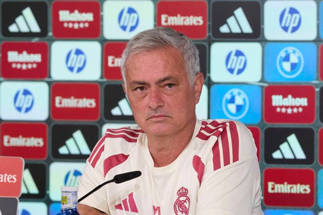 ESP: Jose Mourinho coach Real Madrid attends to a press conference, PK, Pressekonferenz Jose Mourinho, head coach of Real Madrid, attends his press conference, PK, Pressekonferenz during the training day of Real Madrid ahead the Spanish League, LaLiga EA Sports, football match against Real Betis at Ciudad Deportiva Real Madrid in Valdebebas, Madrid, on September 3, 2026, Spain *** ESP Jose Mourinho, Real Madrid coach, attends a press conference. Jose Mourinho, head coach of Real Madrid, attends his press conference (PK, Pressekonferenz) during Real Madrid s training session ahead of the Spanish League, LaLiga EA Sports, soccer match against Real Betis at the Real Madrid Training Center in Valdebebas, Madrid, on September 3, 2026, Spain Copyright: xAgenciaxLOFx