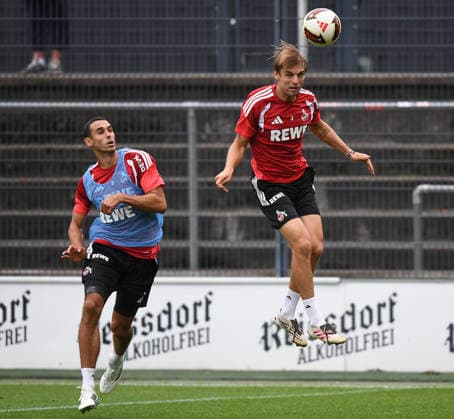 03.09.2026 xophax, Fussball-Bundesliga ,1.FC Köln 1.FC Köln, Saison 2026 2027 , Fussball-Bundesliga Training am Geissbockheim . Abschlusstraining vor dem Spiel gegen den VFB Stuttgart. Borna Sosa ( 1.FC Köln ) , rechts und Ellyes Skhiri , links ( 1.FC Köln ) Köln *** September 3, 2026 xophax, Bundesliga, 1. FC Köln, 1. FC Köln, 2026–2027 season, German Bundesliga Training at the Geissbockheim Final training session before the match against VFB Stuttgart Borna Sosa, 1. FC Köln (right), and Ellyes Skhiri, 1. FC Köln (left), Cologne