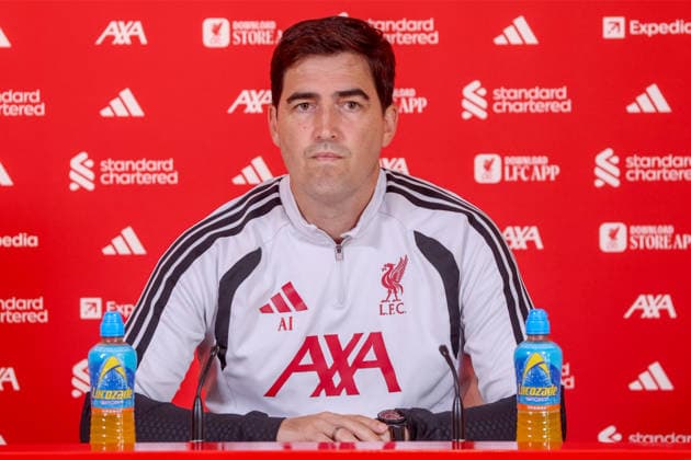 Football - FA Premier League - Ipswich Town FC v Liverpool FC - MD-1 KIRKBY, ENGLAND - Thursday, September 3, 2026: Liverpool s head coach Andoni Iraola speaks at a pre-match press conference, PK, Pressekonferenz at the AXA Training Centre ahead of the FA Premier League match between Ipswich Town FC and Liverpool FC. (Photo by Propaganda) KIRKBY AXA Training Centre MERSEYSIDE ENGLAND  Copyright: xDavidxRawcliffex 2026-09-03-002-Iraola_Press_Conf