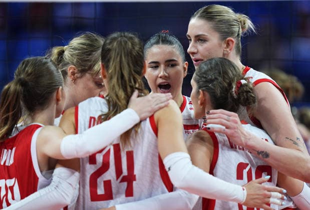 Poland v Netherlands - CEV EuroVolley 2026 ISTANBUL, TURKIYE - SEPTEMBER 3: Poland players celebrate after winning a point during the CEV Women s European Volleyball Championship quarterfinal match between Poland and the Netherlands at Sinan Erdem Sports Hall in Istanbul, Turkiye, on September 3, 2026. Esra Bilgin Anadolu Istanbul Turkey. Editorial use only. Please get in touch for any other usage.  Copyright: x2026xAnadoluxEsraxBilginx