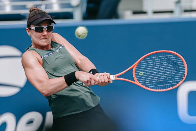 US Open tennis tournament - Day 5 Nadia Podoroska of Argentina in action against Iga Swiatek of Poland during the Women™s Singles second round match of the US Open Tennis Championships in Flushing Meadows, New York, USA, 03 September 2026. FLUSHING MEADOWS NEW YORK United States  Copyright: xOLGAxFEDOROVAx