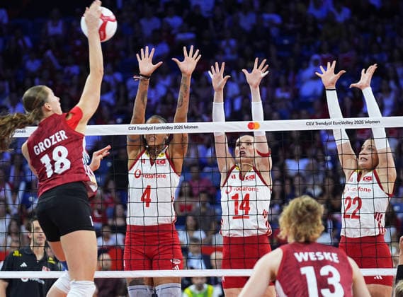 Turkiye v Germany - CEV EuroVolley 2026 ISTANBUL, TURKIYE - SEPTEMBER 3: Eda Erdem Dundar (14), Ilkin Aydin (22) and Melissa Teresa Vargas (4) of Turkiye in action against Leana Grozer (18) of Germany during the CEV Women s European Volleyball Championship quarterfinal match between Turkiye and Germany at Sinan Erdem Sports Hall in Istanbul, Turkiye, on September 3, 2026. Esra Bilgin Anadolu Istanbul Turkey. Editorial use only. Please get in touch for any other usage.  Copyright: x2026xAnadoluxEsraxBilginx