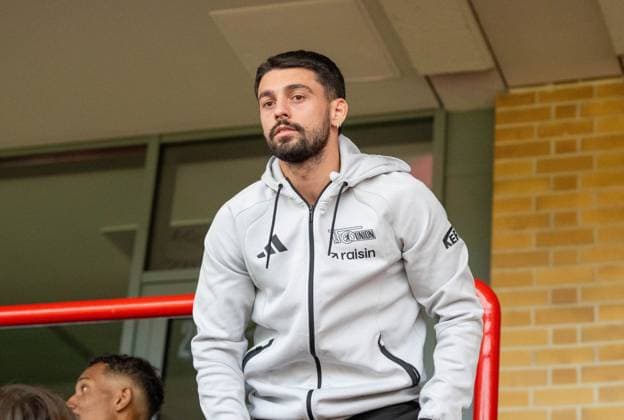 Fußball, Herren, Saison 2026 2027, 1. Bundesliga, 1. FC Union Berlin, Ordentliche Mitgliederversammlung im Stadion An der Alten Försterei, im Bild: Kastriot Imeri (1. FC Union) auf der Tribüne, 03.09.2026, *** Soccer, Men s, 2026–2027 Season, Bundesliga 1, 1. FC Union Berlin, Annual General Meeting at the An der Alten Försterei Stadium; pictured: Kastriot Imeri of 1. FC Union in the stands, September 3, 2026, Copyright: xMatthiasxKochx