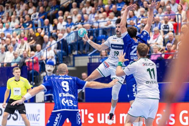 L R Christian O Sullivan TBV Lemgo Lippe, 09, Doruk Pehlivan HSG Wetzlar, 19, Hendrik Wagner TBV Lemgo Lippe, 28, Petter Oeverby HSG Wetzlar, 11 GER, TBV Lemgo Lippe vs. HSG Wetzlar, Handball, 1st Bundesliga, Matchday 2, 2026–2027 season, September 3, 2026 GER, TBV Lemgo Lippe vs. HSG Wetzlar, Handball, 1st Bundesliga, Matchday 2, 2026–2027 season, September 3, 2026 Lemgo Copyright: xEibner-Pressefoto JanxRollingerx EP_JSK