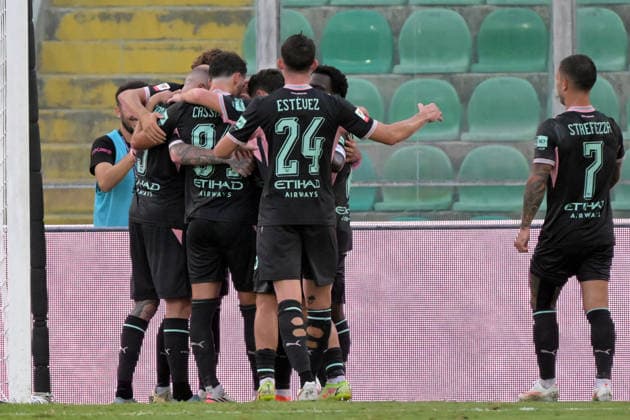 Esultanza goal 2-0 Antonio Palumbo del Palermo durante la partita dei sedicesimi di finale di coppa Italia tra Palermo e Mantova allo stadio Renzo Barbera di Palermo Italia - GiovedÃ¬ 03 settembre 2026. - Calcio. (Foto di Giovanni Isolino Lapresse)  Copyright: xGiovannixIsolino LaPressex