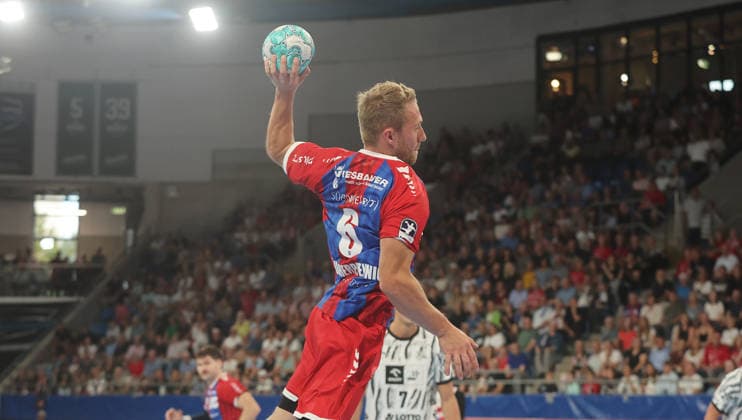 Bietigheim, Opel HBL Handball, SG BBM Bietigheim vs. THW Kiel, Lukas Wucherpfennig (BBM)