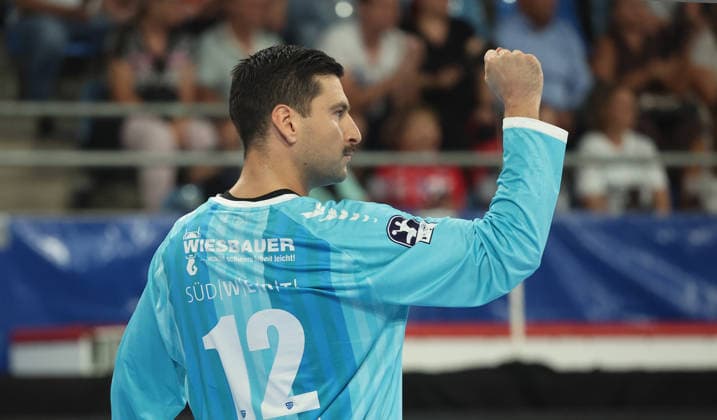 Bietigheim, Opel HBL Handball, SG BBM Bietigheim vs. THW Kiel, Martin Tomovski (BBM)