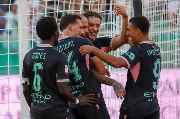 IPA88075834 - Antonio Palumbo (Palermo F.C.) celebrates after scoring a goal during the Coppa Italia Round of 16 match between Palermo F.C. and Mantova 1911 at the Renzo Barbera Stadium in Palermo, Italy, on September 3, 2026.  Copyright: xVincenzoxOrlando IPAxSportx xx 88075834