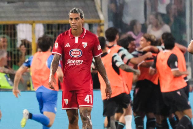 IPA88076342 - Palermo, Italy, September 3, 2026. Renzo Barbera Stadium, Palermo vs. Mantua, Round of 32 of the 2026–2027 Italian Cup. Pictured: Jonathan Silva (Mantova 1911) after Palermo FC’s opening goal  Copyright: xFedericoxSerra IPAxSportx xx 88076342