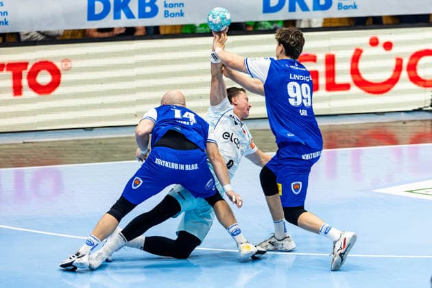 September 3, 2026, GER, Handball, Men, 2026–2027 Season, Opel Division 1, Matchday 2, ThSV Eisenach vs. HBW Balingen-Weilstetten, Magnus Grupe (HBW Balingen-Weilstetten), Matija Spikic (ThSV Eisenach), Peter Walz (ThSV Eisenach), 14, Tillman Leu, ThSV Eisenach, 99 99817 Eisenach, Werner Assmann, Halle am Sportpark, Thuringia, Germany