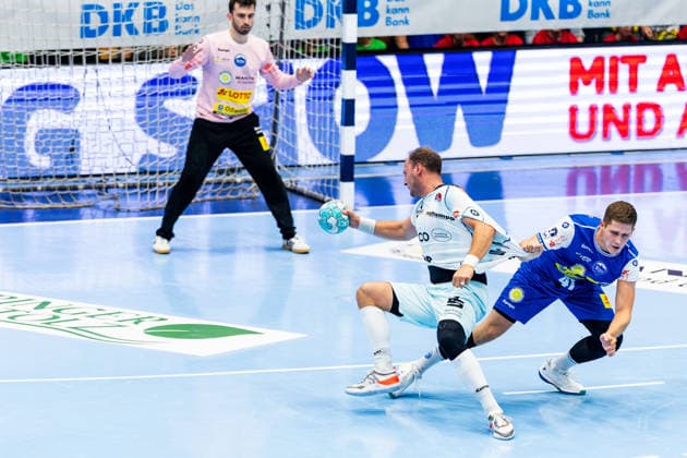 September 3, 2026, GER, Handball, Men, 2026–2027 Season, Opel 1st Division, Matchday 2, ThSV Eisenach vs. HBW Balingen Weilstetten, Vukasin Antonijevic (ThSV Eisenach), 41, Tobias Heinzelmann (HBW Balingen Weilstetten), 99817 Eisenach, Werner Assmann, Halle Am Sportp, Thuringia, Germany