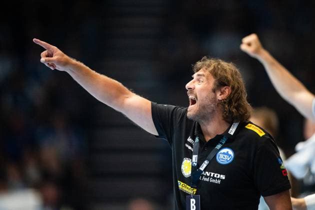 HANDBALL OPEL HBL THSV EISENACH HBW BALINGEN WEILSTETTEN ** FOR EDITORIAL PURPOSES ONLY ** EDITORIAL USE ONLY ** p 03 09 2026 Eisenach Handball Opel Handball 1st Bundesliga Season 2026–2027 Werner Assmann Hall Matchday 2 ThSV Eisenach HBW Balingen Weilstetten in the photo Coach Sebastian Hinze ThSV Eisenach Germany Thuringia Eisenach Copyright SaschaxFromm Copyright: SaschaxFromm doc87g10k3diict12391bex ,EDITORIAL USE ONLY Copyright: SaschaxFromm