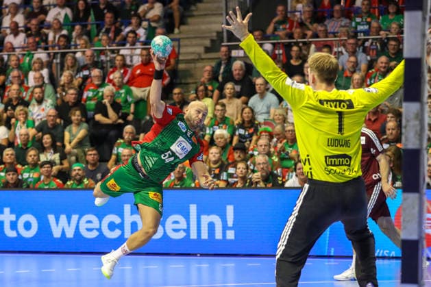 September 3, 2026, xgox, Handball, Opel HBL, SC Magdeburg vs. Füchse Berlin, emspor, from left: Oscar Bergendahl (Magdeburg), 54, takes a shot, goal scorer, scores a goal, Magdeburg