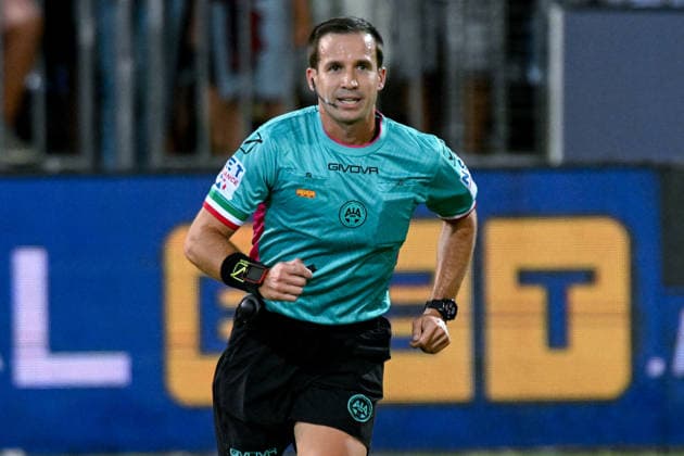 Referee Andrea Zanotti during the Coppa Italia Frecciarossa soccer match between Cagliari Calcio and Hellas Verona at the Unipol Domus in Cagliari, Sardinia - Thursday 3rd september 2026. - Soccer  Copyright: xGianlucaxZuddas LaPressex