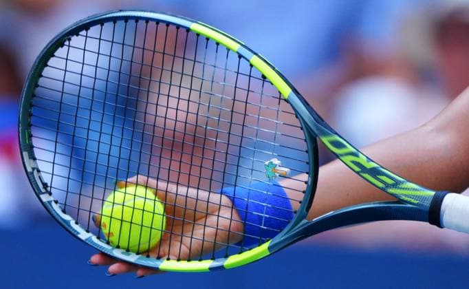A palm tree dampener on the racquet of Alexandra Eala 2026 US Open, Day Five, USTA Billie Jean King National Tennis Center, New York, USA - 03 Sep 2026New York USTA Billie Jean King National T New York (NY) United States of America EDITORIAL USE ONLY No use with unauthorised audio, video, data, fixture lists, club league logos or live services. Online in-match use limited to 120 images, no video emulation. No use in betting, games or single club league player publications. Copyright: xJavierxGarcia Shutterstockx 17132980an