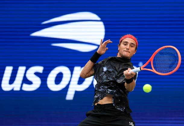 US Open tennis tournament - Day 5 Mattia Bellucci of Italy in action against Taylor Fritz of USA during the Men s Singles second round of the US Open Tennis Championships in Flushing Meadows, New York, USA, 03 September 2026. FLUSHING MEADOWS NEW YORK United States  Copyright: xCRISTOBALxHERRERA-ULASHKEVICHx