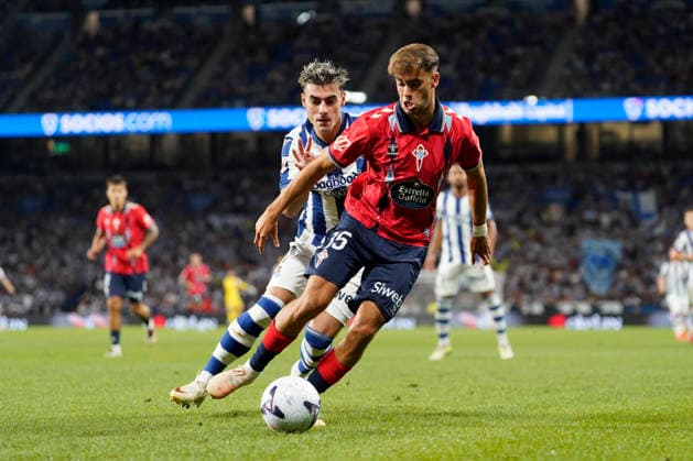 Alvaro Nunez seen during LaLiga EA Sports 26 27 game between teams of Real Sociedad and Celta Vigo (Mickael Ducint Ball Raw Images) San Sebastian Estadio Anoeta Spain Copyright: xMickaelxDucintx mickaelducint_RealSociedad_Celta451