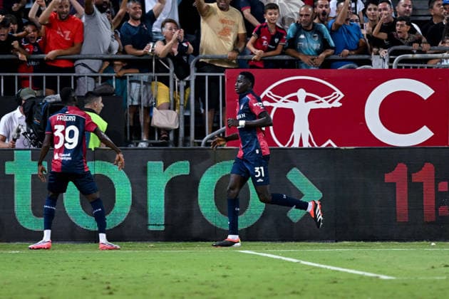 Cagliari s Paul Mendy celebrates after scoring the goal for 1-1 during the Coppa Italia Frecciarossa soccer match between Cagliari Calcio and Hellas Verona at the Unipol Domus in Cagliari, Sardinia - Thursday 3rd september 2026. - Soccer  Copyright: xGianlucaxZuddas LaPressex