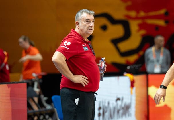 Spain Team Practice - FIBA Women s Basketball World Cup 2026. Head coach Miguel Mendez is seen during practice of the Spain national team, Nationalteam at the FIBA Women s Basketball World Cup 2026 in Berlin, Germany, on September 3, 2026. Berlin Germany  Copyright: xMarcinxGolbax originalFilename:golba-spaintea260903_npboC.jpg