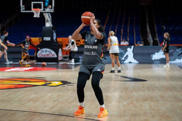 Germany Team Practice - FIBA Women s Basketball World Cup 2026. Nyara Sabally is seen during practice of the Germany national team, Nationalteam at the FIBA Women s Basketball World Cup 2026 in Berlin, Germany, on September 3, 2026. Berlin Germany  Copyright: xMarcinxGolbax originalFilename:golba-germanyt260903_npIaP.jpg