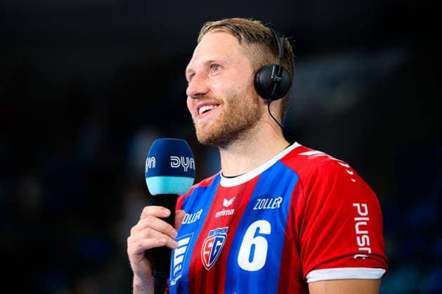 Bietigheim HBL 26 27 SG BBM Bietigheim THW Kiel Lukas Wucherpfennig Bietigheim laughing, smiling, in a good mood, grinning, grinning in the DYN interview Bietigheim Bissingen Egetrans Arena Baden-Württemberg Germany