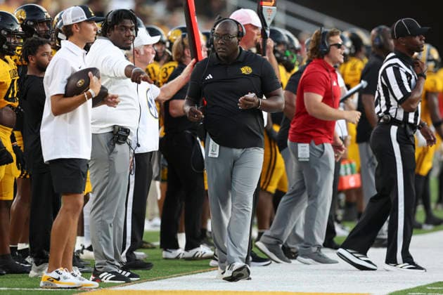 COLUMBIA, MO - SEPTEMBER 03: Alonzo Hampton of the Arkansas-Pine Bluff Golden Lions on the sidelines in the first quarter of a college football game between the Arkansas-Pine Bluff Golden Lions and Missouri Tigers on Sep 3, 2026 at Memorial Stadium in Columbia, MO. (Photo by Scott Winters Icon Sportswire) COLLEGE FOOTBALL: SEP 03 Ark.-Pine Bluff at Missouri EDITORIAL USE ONLY Icon2609030044