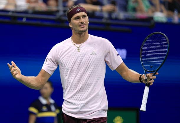 US Open tennis tournament - Day 5 Alexander Zverev of Germany gestures in his match against Quentin Halys of France during the Men s Singles second round of the US Open Tennis Championships in Flushing Meadows, New York, USA, 03 September 2026. FLUSHING MEADOWS NEW YORK United States  Copyright: xCRISTOBALxHERRERA-ULASHKEVICHx