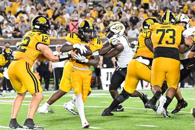 COLUMBIA, MO - SEPTEMBER 03: Arkansas-Pine Bluff Golden Lions quarterback Jack Schierholz (12) hands the ball off to Arkansas-Pine Bluff Golden Lions wide receiver D Avery Robinson (2) during a non conference game between the Arkansas Pine Bluff Golden Lions and the Missouri Tigers held on Thursday September 03, 2026 at Faurot Field at Memorial Stadium in Columbia MO. (Photo by Rick Ulreich Icon Sportswire) COLLEGE FOOTBALL: SEP 03 Ark.-Pine Bluff at Missouri EDITORIAL USE ONLY Icon26090330