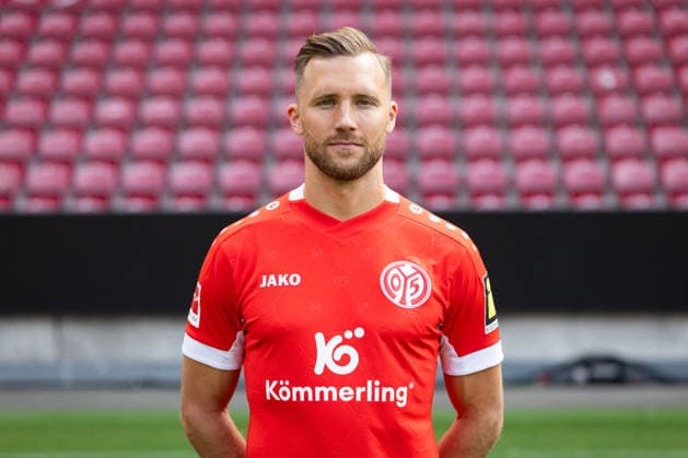 Fussball - Porträttermin 2026 2027 - 1. FSV Mainz 05 - 03.09.26, Silvan Widmer - 1. FSV Mainz 05, 1.BL, Porträttermin 2026 2027, - *** Soccer Profile Session 2026 2027 1 FSV Mainz 05 03 09 26, Silvan Widmer 1 FSV Mainz 05, 1 Bundesliga, Profile Session 2026 2027,