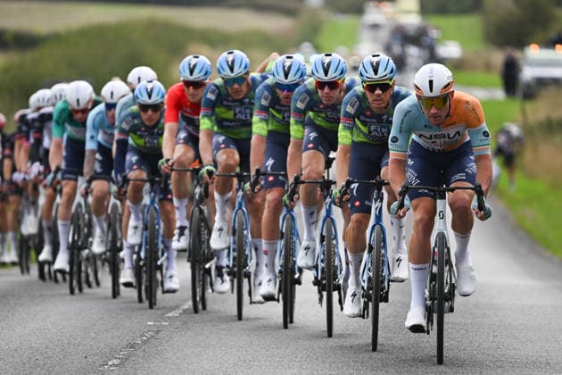 2026 Lloyds Tour of Britain Men Picture by Zac Williams SWpix.com - 04 09 2026 - Cycling - UCI ProSeries - 2026 Lloyds Tour of Britain Men - Stage 3: Hull to Beverly (194.1km) - The peloton Cycling Copyright: x xSWpix.comx(t axPhotographyxHubxLtd)xZacxWilliams SWpix.comx SWP-3030-22013