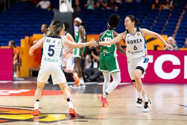 Isaem Choi (Korea, No. 06) celebrates with Heji An (Korea, No. 05), GER, Korea vs. Nigeria, Basketball, FIBA Women’s World Cup 2026, Group Stage, Matchday 1, September 4, 2026, GER, Korea vs. Nigeria, Basketball, 2026 FIBA Women’s World Cup, Matchday 1, September 4, 2026, Berlin Copyright: xEibner-Pressefoto MaxxVincenx EP_MVN