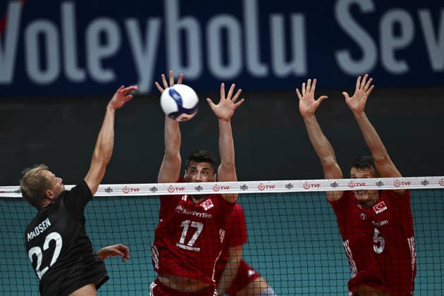 Turkiye v Denmark - CEV EuroVolley 2026 Men Friendly Match ANKARA, TURKIYE - SEPTEMBER 4: Oskar Madsen (L) of Denmark in action during a friendly match ahead of the 2026 CEV Men s European Volleyball Championship between Turkiye and Denmark at Baskent Volleyball Hall in Ankara, Turkiye, on September 4, 2026. Ismail Kaplan Anadolu Ankara Turkey. Editorial use only. Please get in touch for any other usage.  Copyright: x2026xAnadoluxIsmailxKaplanx