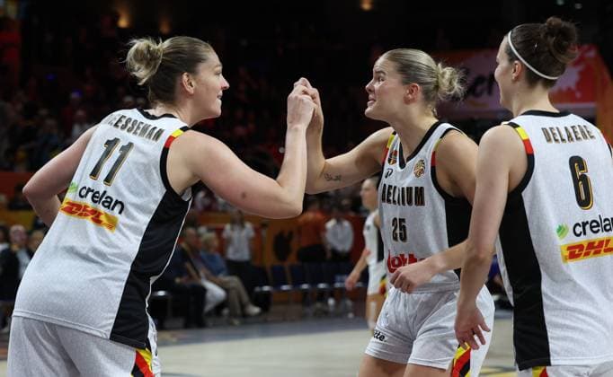 Belgium s Emma Meesseman and Belgium s Becky Massey pictured during a game between Belgian national basketball team Belgian Cats and Turkey, game 1 of the group phase at the FIBA Women s Basketball World Cup, on Friday 4 September 2026, in Berlin, Germany. The FIBA Women s Basketball World Cup takes place in Berlin from 4 to 23 September 2026. VIRGINIExLEFOUR  x185240641x