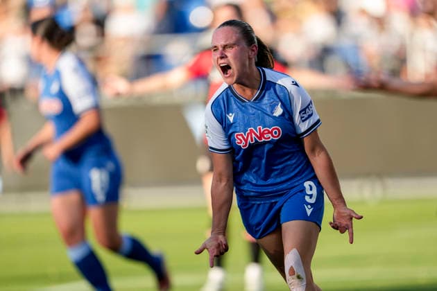 Torschützin Marie Steiner (TSG, 9), Spielerin, Spielerinnen der TSG 1899 Hoffenheim, jubelt über das Tor zum 1:1, Jubel, jubeln, Torjubel, Torerfolg, celebrate the goal, goal, celebration, jubelt ueber das Tor, Freuen, Freude, freut sich, optimistisch, positiv, Spielszene, Highlight, Einzelbild, Einzelfoto, Aktion, Action, 04.09.2026, Sinsheim (Hoffenheim) (Deutschland), Fussball, Google Pixel Frauen-Bundesliga, TSG 1899 Hoffenheim - Bayer 04 Leverkusen, DFB DFL REGULATIONS PROHIBIT ANY USE OF PHOTOGRAPHS AS IMAGE SEQUENCES AND OR QUASI-VIDEO. *** Goal scorer Marie Steiner (TSG), 9, player, players of TSG 1899 Hoffenheim, celebrates the goal that tied the game at 1-1, Celebration, celebrating, goal celebration, goal scored, celebrating the goal, goal, celebration, celebrating the goal, joy, happiness, happy, optimistic, positive, game scene, highlight, still image, single photo, action, 04 09 2026, Sinsheim, Hoffenheim, Germany, soccer, Google Pixel Women’s Bundesliga, TSG 1899 Hoffenheim vs. Bayer 04 Leverkusen, DFB and DFL regulations prohibit any use of photographs as image sequences and or quasi-video xozx