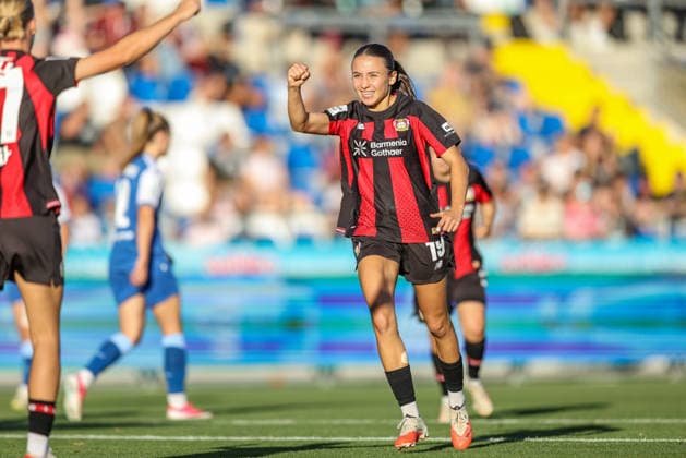 GER, Sinsheim, TSG Hoffenheim vs Bayer 04 Leverkusen, Google Pixel Frauen Bundesliga, Fussball, DFB, Spielzeit 2026 2027, Dietmar Hopp Stadion, 3. Spieltag im Bild: Loreen Bender (Bayer 04 Leverkusen Frauen 19) erzielt den Treffer zum 0:1, Tor, Jubel und Freude, Emotionen DFB DFL REGULATIONS PROHIBIT ANY USE OF PHOTOGRAPHS AS IMAGE SEQUENCES AND OR QUASI-VIDEO, 04.09.2026 *** GER, Sinsheim, TSG Hoffenheim vs. Bayer 04 Leverkusen, Google Pixel Women s Bundesliga, Soccer, DFB, 2026–2027 Season, Dietmar Hopp Stadium, Matchday 3 in pictures: Loreen Bender of Bayer 04 Leverkusen Women’s Team 19 scores the goal to make it 0–1, goal, Celebration and joy, emotions. DFB and DFL regulations prohibit any use of photographs as image sequences and or quasi-video. April 9, 2026 Copyright: HMBxMedia HendrikxHamelau