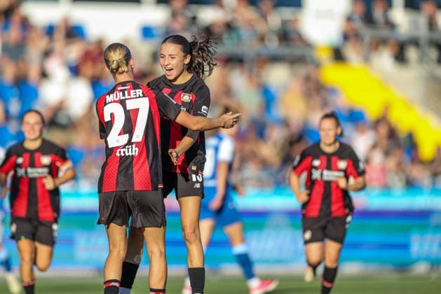 GER, Sinsheim, TSG Hoffenheim vs Bayer 04 Leverkusen, Google Pixel Frauen Bundesliga, Fussball, DFB, Spielzeit 2026 2027, Dietmar Hopp Stadion, 3. Spieltag im Bild: Loreen Bender (Bayer 04 Leverkusen Frauen 19) erzielt den Treffer zum 0:1, Tor, Jubel und Freude, Emotionen DFB DFL REGULATIONS PROHIBIT ANY USE OF PHOTOGRAPHS AS IMAGE SEQUENCES AND OR QUASI-VIDEO, 04.09.2026 *** GER, Sinsheim, TSG Hoffenheim vs. Bayer 04 Leverkusen, Google Pixel Women s Bundesliga, Soccer, DFB, 2026–2027 Season, Dietmar Hopp Stadium, Matchday 3 in pictures: Loreen Bender of Bayer 04 Leverkusen Women’s Team 19 scores the goal to make it 0–1, goal, Celebration and joy, emotions. DFB and DFL regulations prohibit any use of photographs as image sequences and or quasi-video. April 9, 2026 Copyright: HMBxMedia HendrikxHamelau