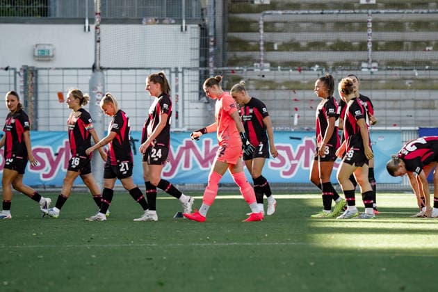 Deutschland: Fussball Saison 2026 2027 , Google Pixel Frauen-Bundesliga , 3. Spieltag , TSG 1899 Hoffenheim Frauen vs. Bayer 04 Leverkusen Frauen - Dietmar-Hopp-Stadion (Hoffenheim) : Leverkusener Mannschaft Hoffenheim Dietmar-Hopp-Stadion Deutschland Germany *** Germany Soccer Season 2026–2027, Google Pixel Women s Bundesliga, Matchday 3, TSG 1899 Hoffenheim Women vs. Bayer 04 Leverkusen Women, Dietmar Hopp Stadium, Hoffenheim, Leverkusen Team, Hoffenheim, Dietmar Hopp Stadium, Germany Copyright: xBennetxLongx