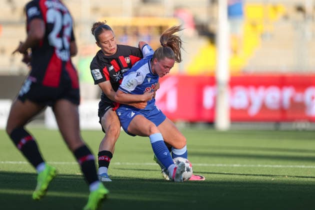 Paulina Platner (Bayer 04 Leverkusen, 06) im Zweikampf mit Valesca Ampoorter (TSG Hoffenheim, 10), GER, TSG 1899 Hoffenheim vs. Bayer 04 Leverkusen, Fussball, Google Pixel Frauen-Bundesliga, 3. Spieltag, 2026 2027, 04.09.2026, DFL REGULATIONS PROHIBIT ANY USE OF PHOTOGRAPHS AS IMAGE SEQUENCES AND OR QUASI-VIDEO, GER, TSG 1899 Hoffenheim vs. Bayer 04 Leverkusen, Fussball, Google Pixel Frauen-Bundesliga, 3. Spieltag, 2026 2027, 04.09.2026 Hoffenheim *** Paulina Platner (Bayer 04 Leverkusen, No. 6) in a tackle with Valesca Ampoorter (TSG Hoffenheim, No. 10), GER, TSG 1899 Hoffenheim vs. Bayer 04 Leverkusen, Soccer, Google Pixel Women’s Bundesliga, Matchday 3, 2026–2027, April 9, 2026, DFL regulations prohibit any use of photographs as image sequences and or quasi-video, GER, TSG 1899 Hoffenheim vs. Bayer 04 Leverkusen, Soccer, Google Pixel Women’s Bundesliga, Matchday 3, 2026–2027, September 4, 2026, Hoffenheim Copyright: xEibner-Pressefoto JanxPrihodax EP_JPA