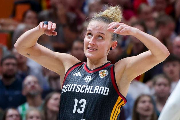 Leonie Fiebich (Germany) looks dejected during the FIBA Women s Basketball World Cup Germany 2026 group match between Spain and Germany at Berlin Arena on September 4, 2026 in Berlin, Germany. (Photo by Marco Steinbrenner DeFodi Images) - *** Leonie Fiebich of Germany looks dejected during the FIBA Women s Basketball World Cup Germany 2026 group match between Spain and Germany at the Berlin Arena on September 4, 2026, in Berlin, Germany. Photo by Marco Steinbrenner, DeFodi Images