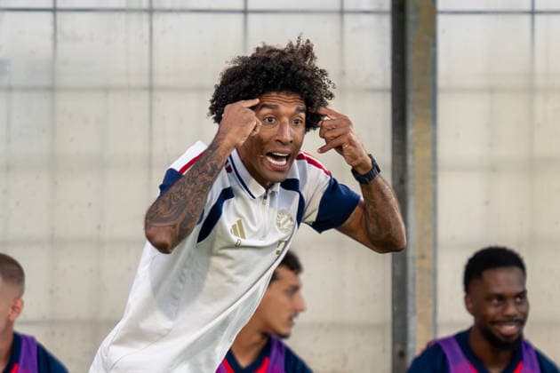 Cheftrainer Dante Bonfim Costa Santos (FC Bayern Muenchen Amatuere), FC Bayern II vs. VfB Eichstaett, Fussball, Regionalliga Bayern, 7. Spieltag, 04.09.2026 DFB regulations prohibit any use of photographs as image sequences and or quasi-video Muenchen Bayern Deutschland *** Head Coach Dante Bonfim Costa Santos, FC Bayern Munich Amateurs, FC Bayern II vs. VfB Eichstätt, Soccer, Bavarian Regional League, Matchday 7, September 4, 2026. DFB regulations prohibit any use of photographs as image sequences and or quasi-video. Munich, Bavaria, Germany Copyright: xkolbert-press UlrichxGamelx